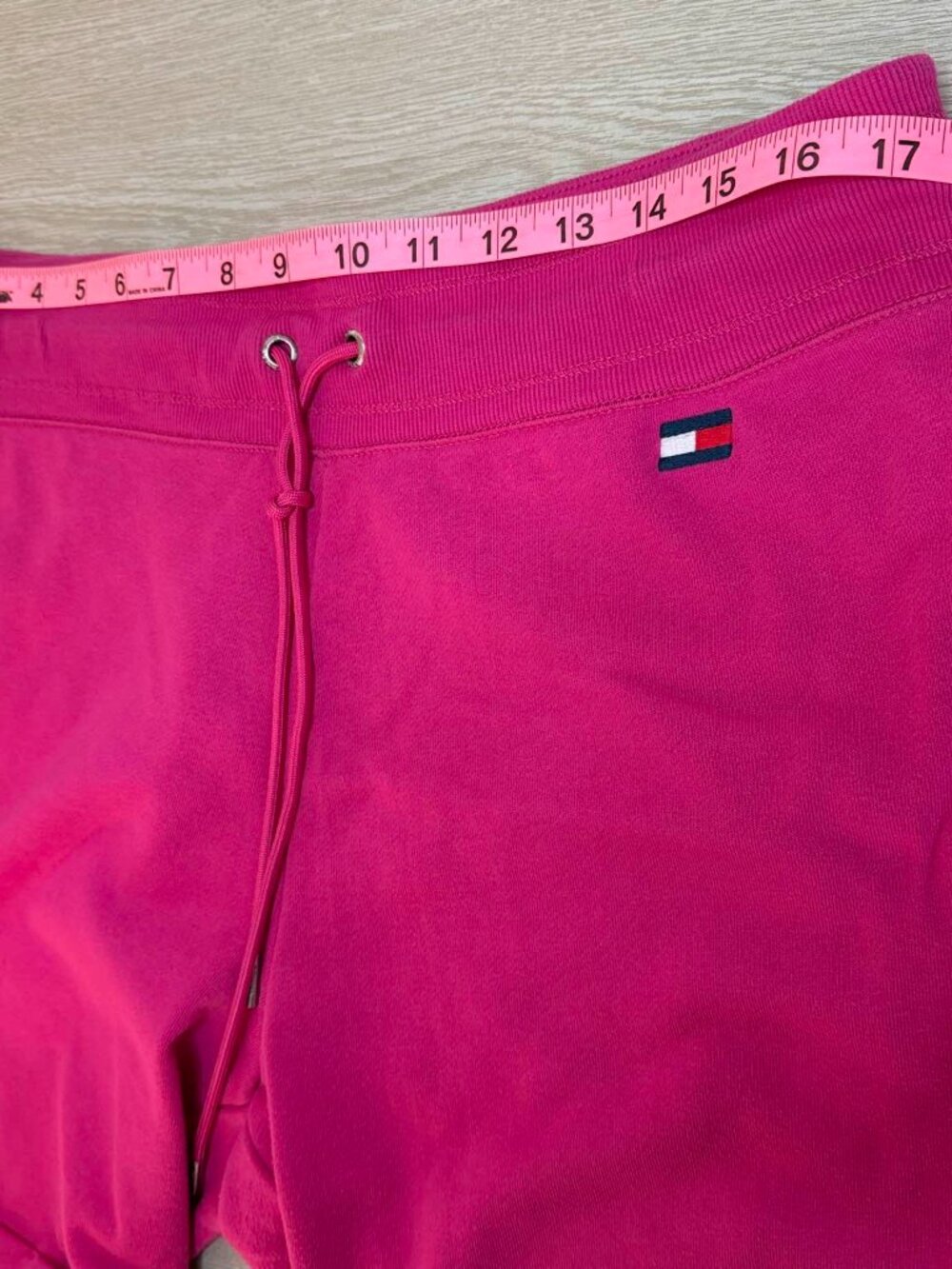 Tommy Hilfiger Women's Sport Pink Shorts 1X - Picture 4 of 10